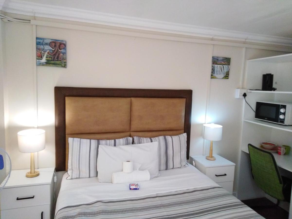 The Monument Guesthouse Port Elizabeth Dış mekan fotoğraf