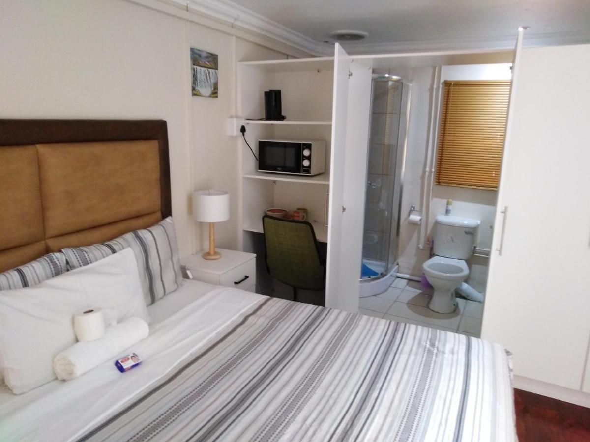 The Monument Guesthouse Port Elizabeth Dış mekan fotoğraf